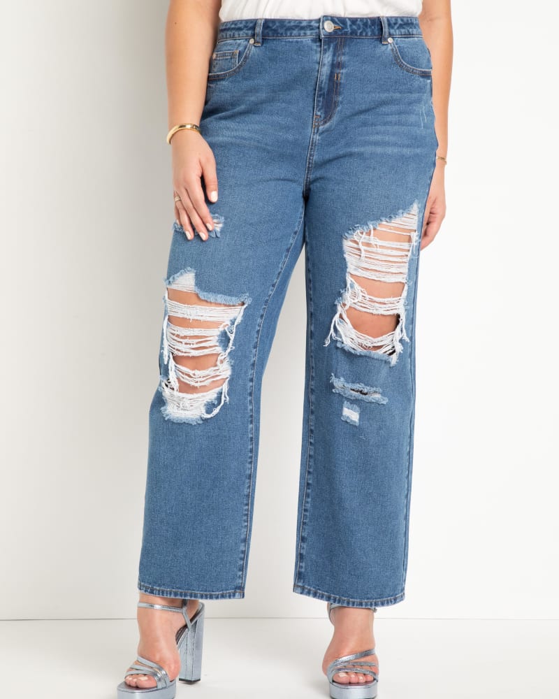 Ultra distressed jeans outlet